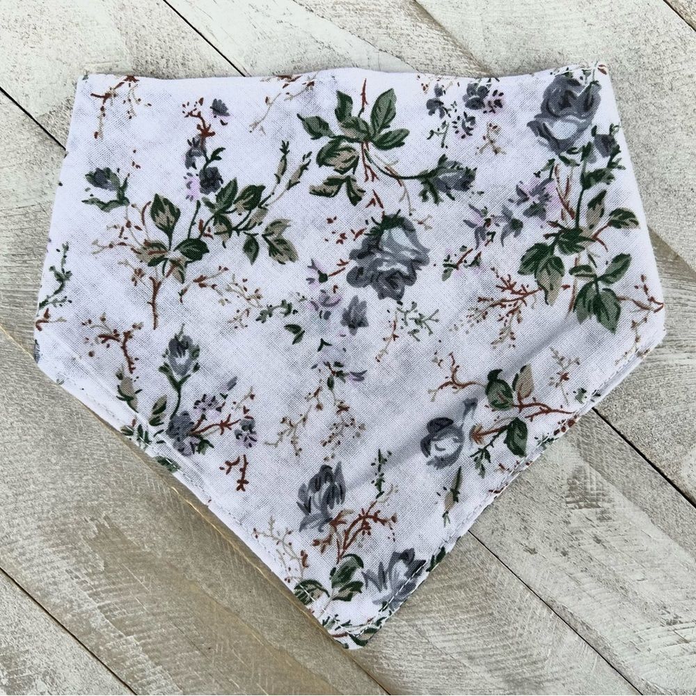 White floral bandana size small